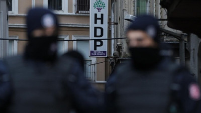 HDP'ye yönelik ev baskınları: Çok sayıda gözaltı var