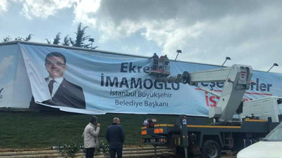 İmamoğlu'ndan 'Teşekkürler İstanbul' pankartı