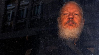 Wikileaks'in kurucusu Julian Assange tutuklandı