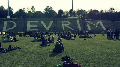 ODTÜ Rektörlüğü şenlik için geri adım attı: Öğrenciler 'Devrim Stadyumu'nda ısrarlı