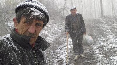 İznik'te nisan ayında kar yağışı