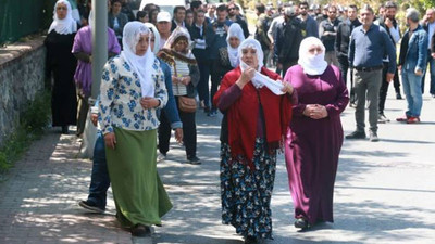 Tutuklu ailelerine müdahale: 29 kadın gözaltına alındı