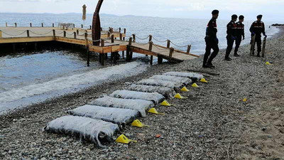 Sahillere uyuşturucu madde vurmaya devam ediyor