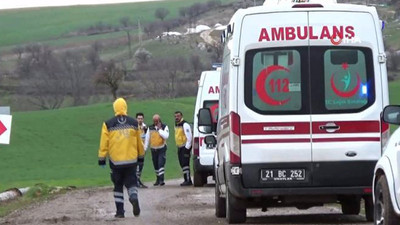 İki köy arasındaki kavgayı önlemeye çalışan kadın öldürüldü