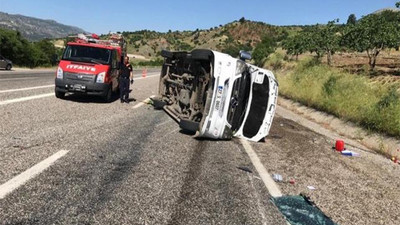 Öğrencileri taşıyan minibüs kaza yaptı: 9 yaralı