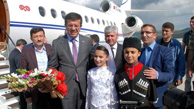 Nihat Zeybekçi'den uçak açıklaması