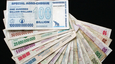 Zimbabve, 250 trilyonun 1 ABD doları ettiği kendi para birimine dönüyor