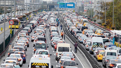 Ulaştırma Bakanlığı, İstanbul trafiğindekilerden 'sabır ve anlayış' istedi