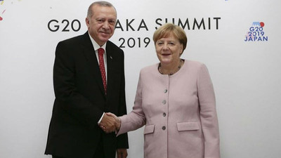 Erdoğan Merkel'le görüştü