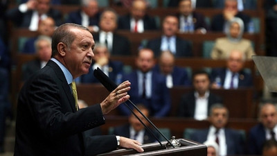 'Erdoğan'dan AKP'li milletvekillerine: Panik halinde gözükmeyin'