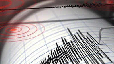 Endonezya’da 7,3 büyüklüğünde deprem