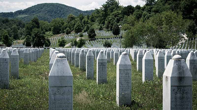 Hollanda Yüksek Mahkemesi, Srebrenitsa'da ülkesini kısmen suçladı