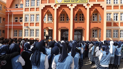 'İmam hatip ortaokulu öğrencileri ilk sırada imam hatip liselerini tercih etmiyor'