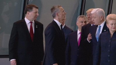 Trump, Karadağ Başbakanı Markoviç'i böyle itti!