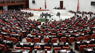 AKP komisyonu bekliyor