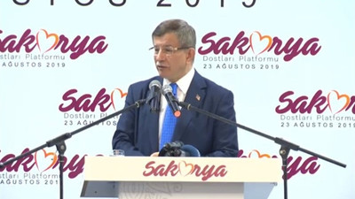 'Terörle mücadele defteri açılsa kimse insan içine çıkamaz' diyen Davutoğlu'na tepki