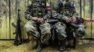 Yeniden silahlandığını duyuran FARC'a operasyon: 9 ölü