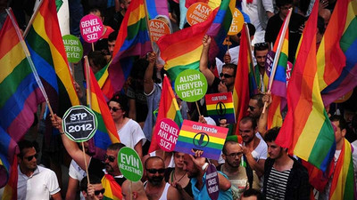 12 LGBTİ+ örgütü kayyımlara karşı bildiri yayınladı