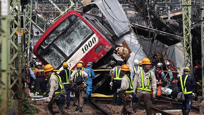 Japonya'da tren kazası: 30 yaralı