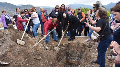 Safiye'nin de cenazesini kadınlar kaldırdı