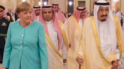 Merkel, Suudi Arabistan'a silah ihracatını durdurdu