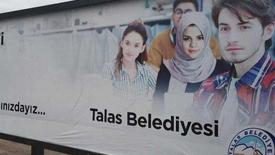 Talas Belediyesi Selena Gomez’e türban giydirdi