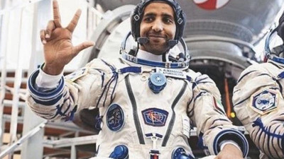 BAE'den Müslüman astronot için 'uzayda ibadet' kitapçığı