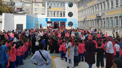 Depremin ardından İstanbul, Kocaeli ve Bursa'da okullar tatil edildi