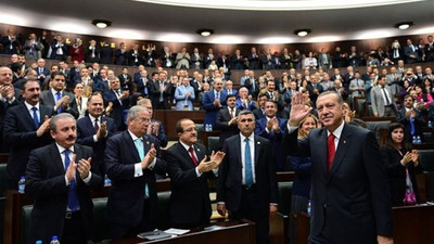 Selvi: Operasyondan sonra AKP'li vekillerin yürüyüşü değişti