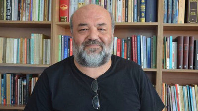 İhsan Eliaçık: Türkiye bölgeyi Kürtlerden arındırmak istiyor