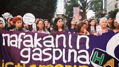 Kadınlar Kadıköy'de 'Nafakanın gaspına hayır' dedi