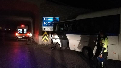 Soma'da maden işçilerini taşıyan araç kaza yaptı: 26 yaralı