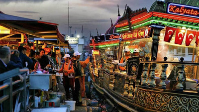 Eminönü'ndeki balık ekmek satan işyerleri boşaltılacak