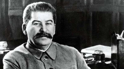 Boris Johnson, Jeremy Corbyn'i Stalin'e benzetti