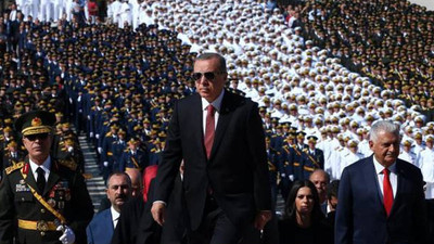 Anıtkabir'de 'Recep Tayyip Erdoğan' sloganı