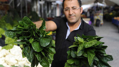 Ispanağı çiğ çiğ yedi: Vatandaşın ıspanağa güvenmesi lazım