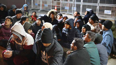 Yunanistan'ın binlerce sığınmacıyı Türkiye'ye sınır dışı ettiği iddiası