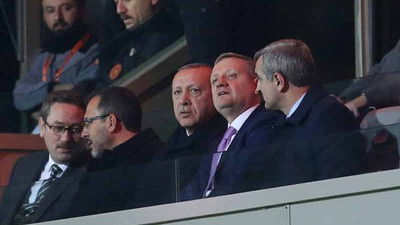 İtalyan basını: Roma tribündeki Erdoğan'ın takımını ezdi