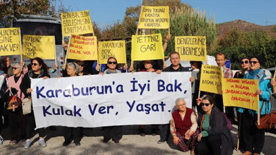 Karaburun'da balık çiftliği protestosu: Fok balıklarının son üreme alanı