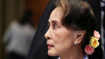 'Soykırım' davasında Myanmar'ı Nobel Barış Ödüllü Suu Kyi savundu