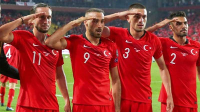 UEFA, Kuzey Suriye harekatına 'asker selamı'nı cezasız bırakmadı