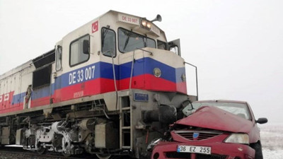 Kars'ta tren kazası: 3 ölü