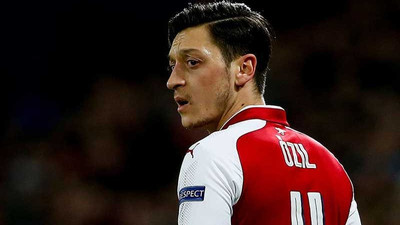 Özil'in 'Uygur' yorumları nedeniyle Çin Arsenal maçı yayınını iptal etti