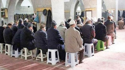 Diyanet'ten tabure ve sandalyede namaz talimatı