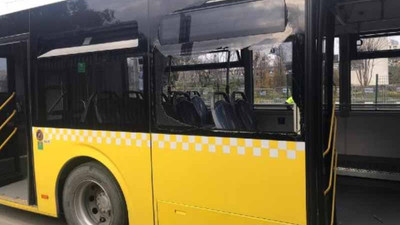 Kadıköy'de otobüsün camını kıran taraftarlar gözaltına alındı