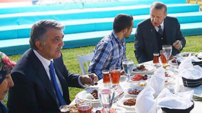 Erdoğan’ın iftar yemeğine Gül de katıldı