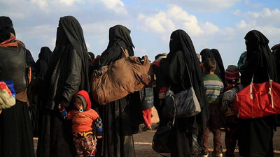 Hol Kampı'ndan kaçan IŞİD'li 7 kadın Hatay'da teslim oldu