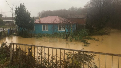 Sakarya’da evler ve tarım arazileri su altında