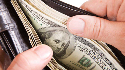 TL'de yüzde 15 faiz bile dolar alımını engellemedi