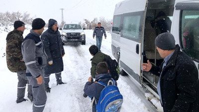 Van'da okullara kar tatili